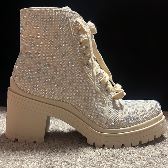 New with box Gianni Bini bright side cheetah rhinestone platform 9 - Picture 6 of 9